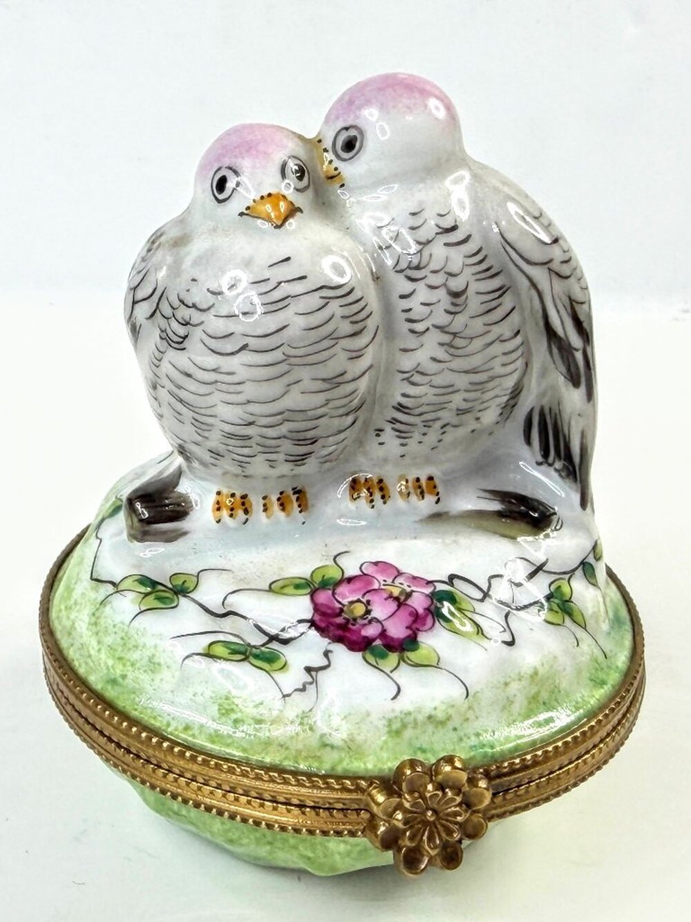 Vintage Limoges France Peint Main Lovebirds Porcelain Trinket Box Eggs 1047